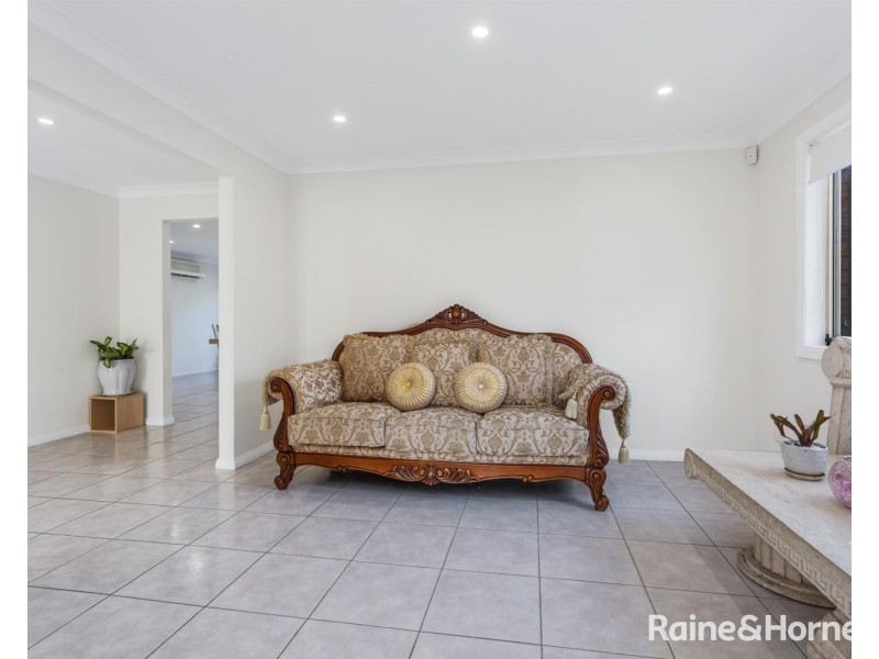 17 Haydn Place, Bonnyrigg Heights NSW 2177