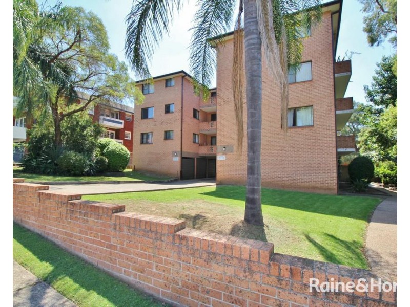 10/19 Harris Street, Harris Park NSW 2150