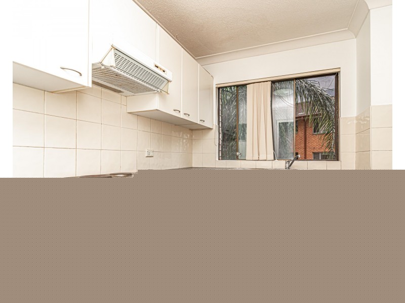 11/2 Charles Street, Parramatta NSW 2150