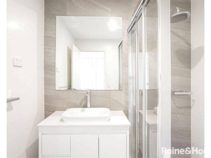 301/16 Rees Street, Mays Hill NSW 2145