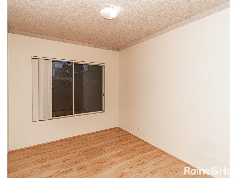 4/22 Priddle Street, Westmead NSW 2145