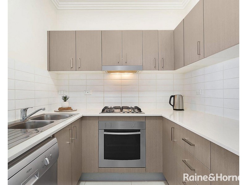 16/13-15 Kleins Road, Northmead NSW 2152