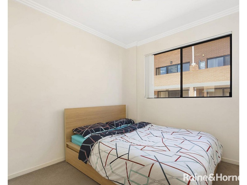 16/13-15 Kleins Road, Northmead NSW 2152