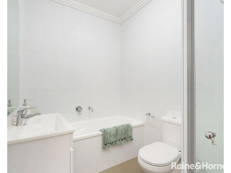 16/13-15 Kleins Road, Northmead NSW 2152