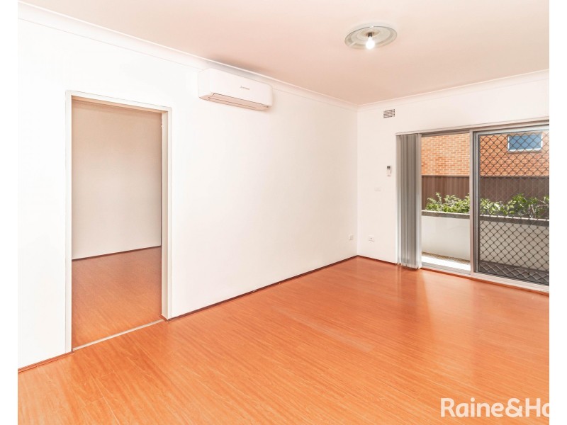 1/50 Weston street, Harris Park NSW 2150