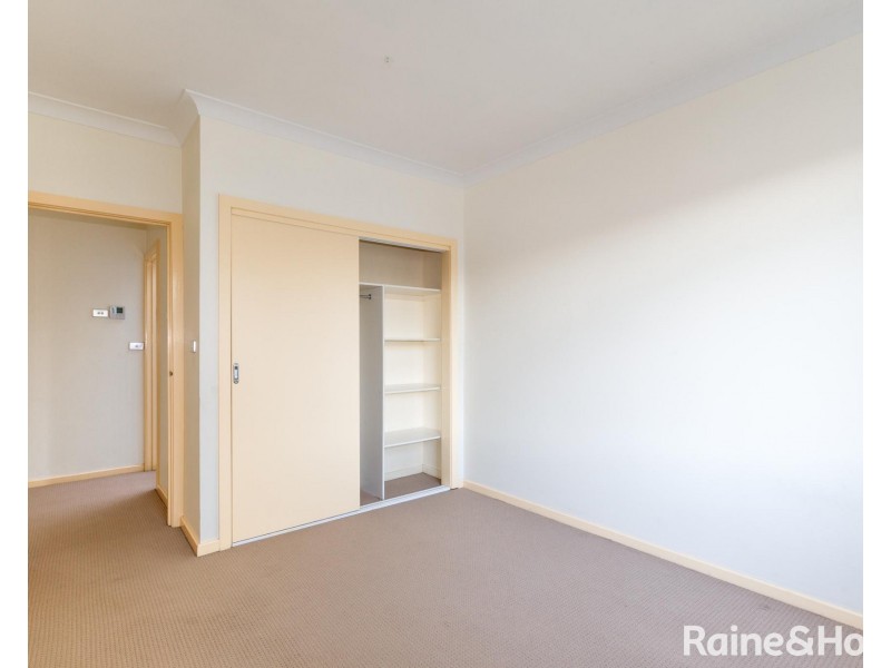 21/4 Hindle Terrace, Bella Vista NSW 2153