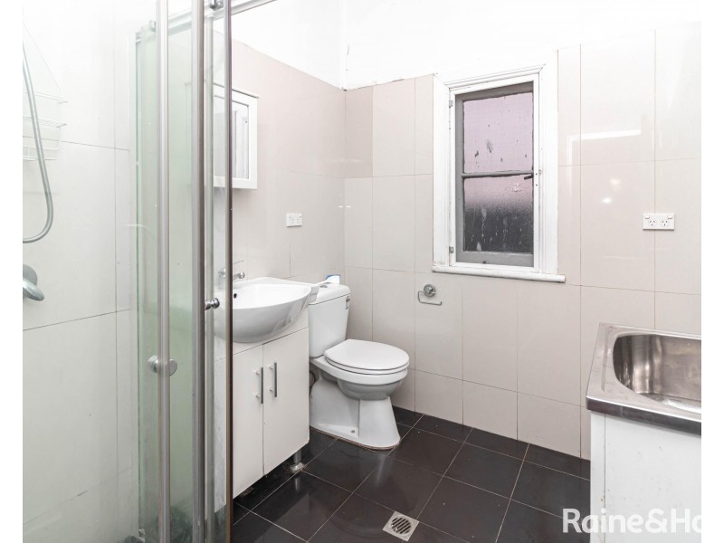 2/35 Wandsworth Street, Parramatta NSW 2150