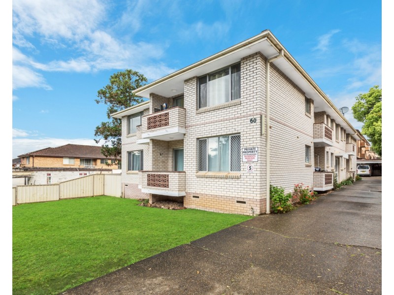 2/60 Weston Street, Harris Park NSW 2150