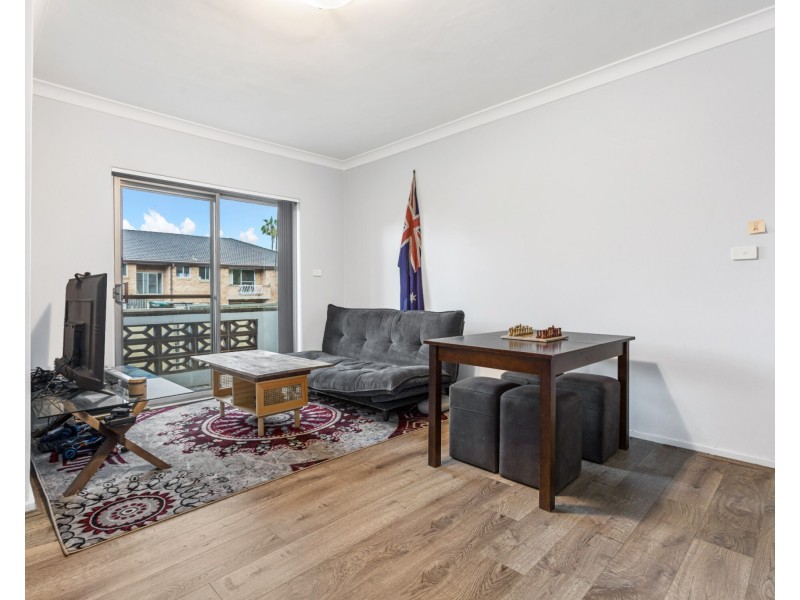 2/60 Weston Street, Harris Park NSW 2150