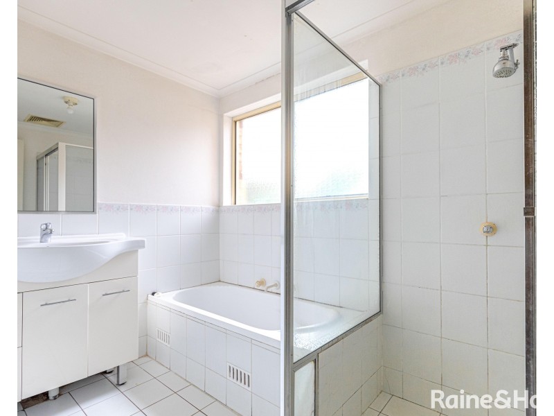 2/22 Priddle Street, Westmead NSW 2145