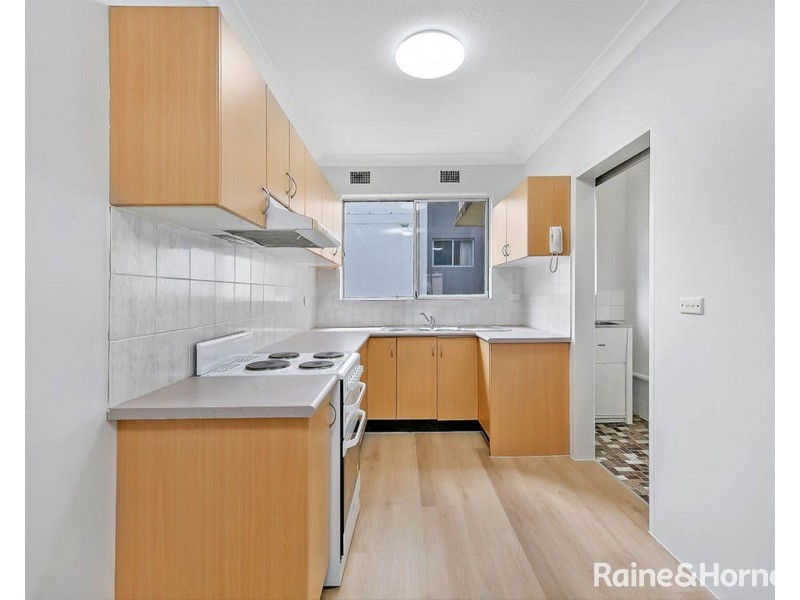 27/34 Great Western Highway, Parramatta NSW 2150