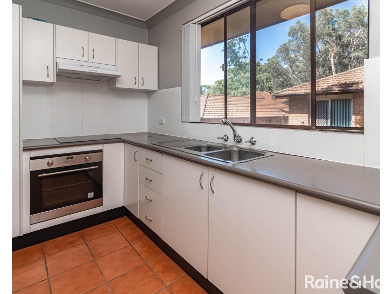 8/209 Hawkesbury Road, Westmead NSW 2145