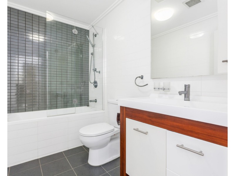 708a/8 Cowper Street, Parramatta NSW 2150