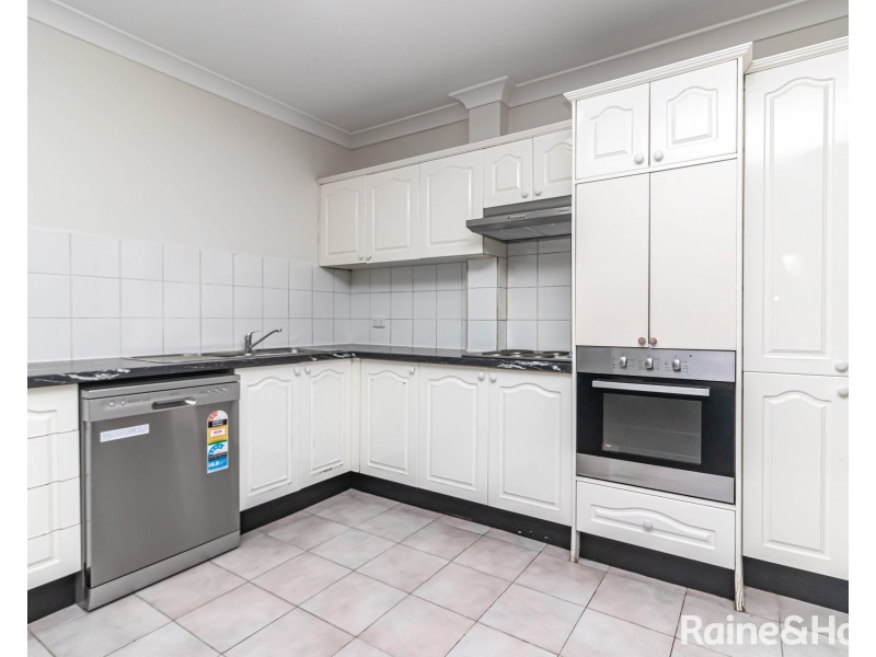 8/13-21 Great Western Highway, Parramatta NSW 2150