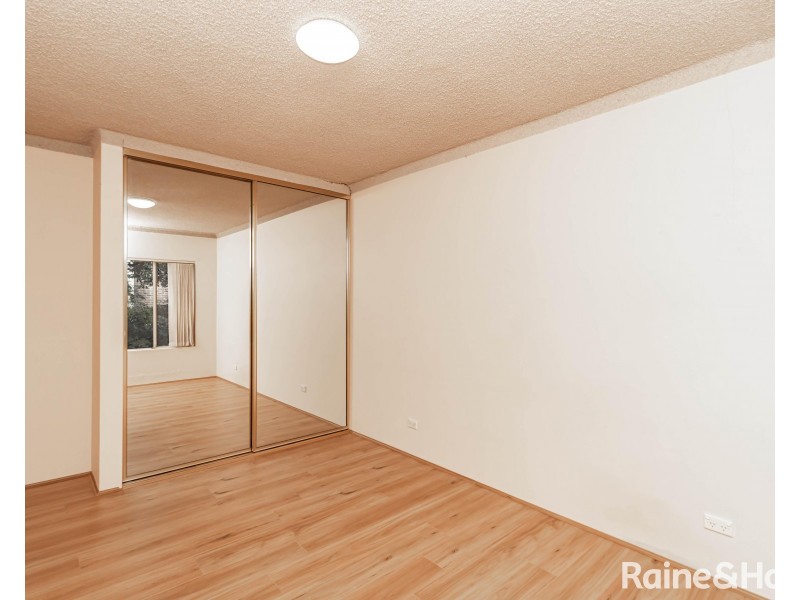 5/22 Priddle Street, Westmead NSW 2145