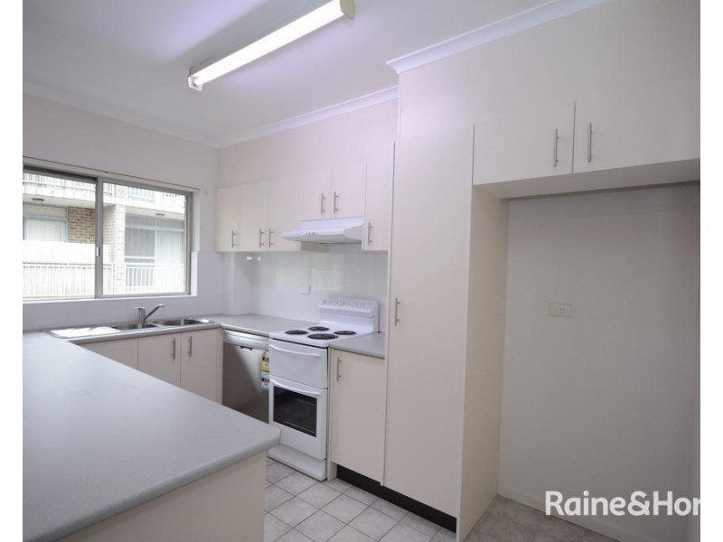 8/1 Robertson Street, Parramatta NSW 2150