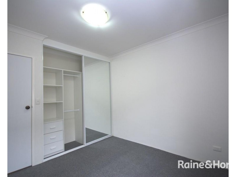 8/1 Robertson Street, Parramatta NSW 2150