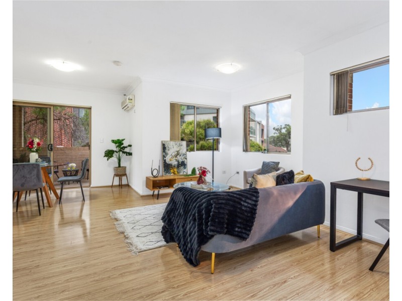 3/2 Wentworth Avenue, Toongabbie NSW 2146