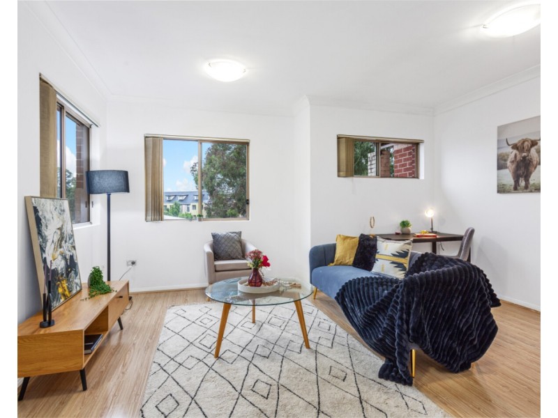 3/2 Wentworth Avenue, Toongabbie NSW 2146