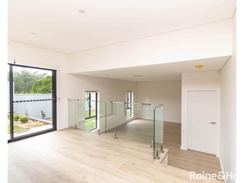 32 Lower Mount Street, Wentworthville NSW 2145