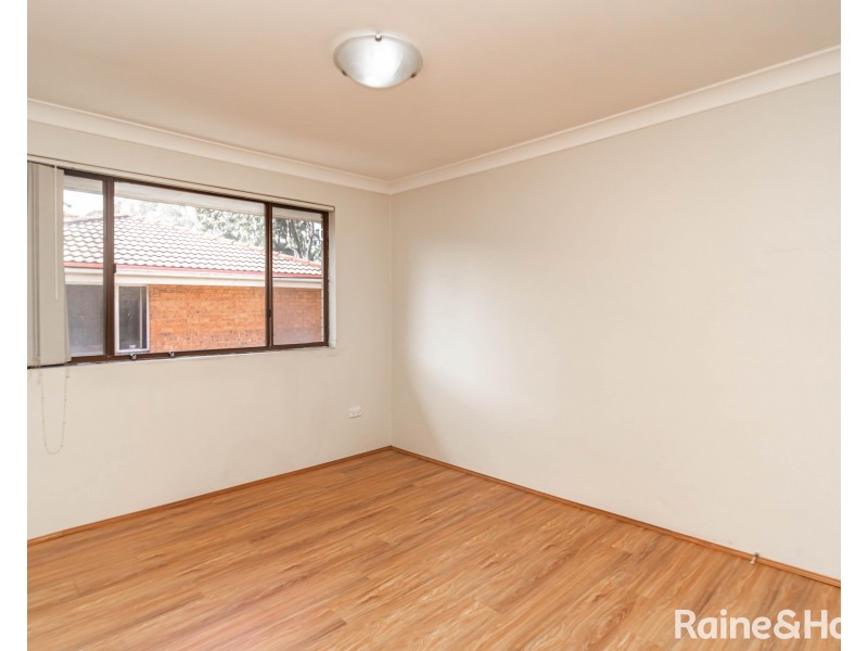 8/28 Caroline Street, Westmead NSW 2145