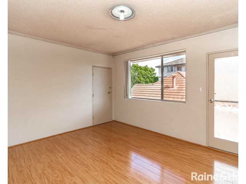 4/64 Hamilton Road, Fairfield NSW 2165