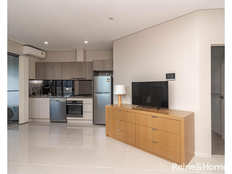 8/13-15 Civic Avenue, Pendle Hill NSW 2145