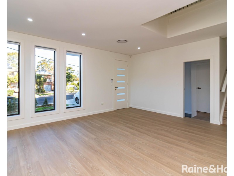 28 Lower Mount Street, Wentworthville NSW 2145