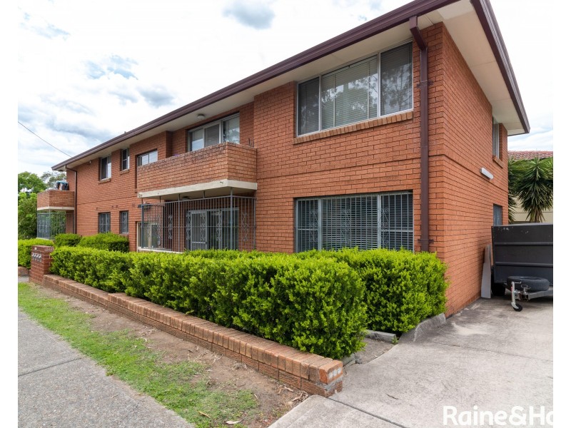 2/12 Marsden Street, Granville NSW 2142