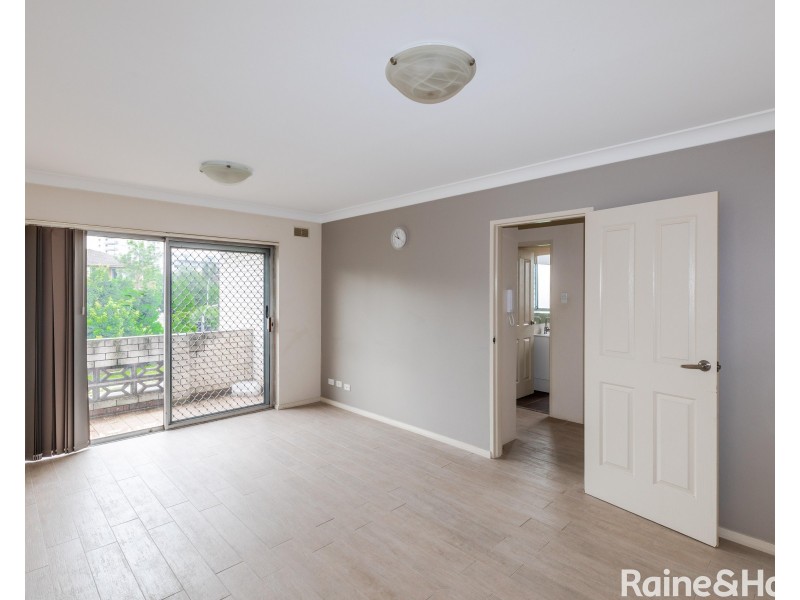 4/16 Albert Street, North Parramatta NSW 2151