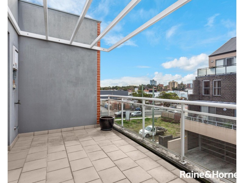 12/69-71 High Street, Parramatta NSW 2150