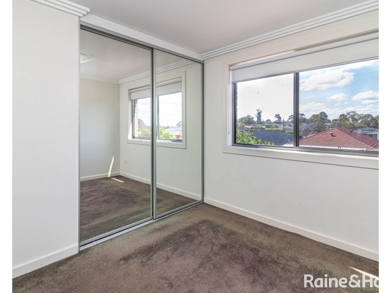 3 Grant Crescent, Merrylands NSW 2160