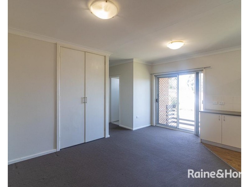 8/13 Walker Street, Werrington NSW 2747