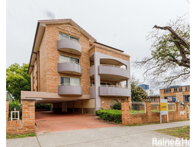 1/54-56 Wigram Street, Harris Park NSW 2150