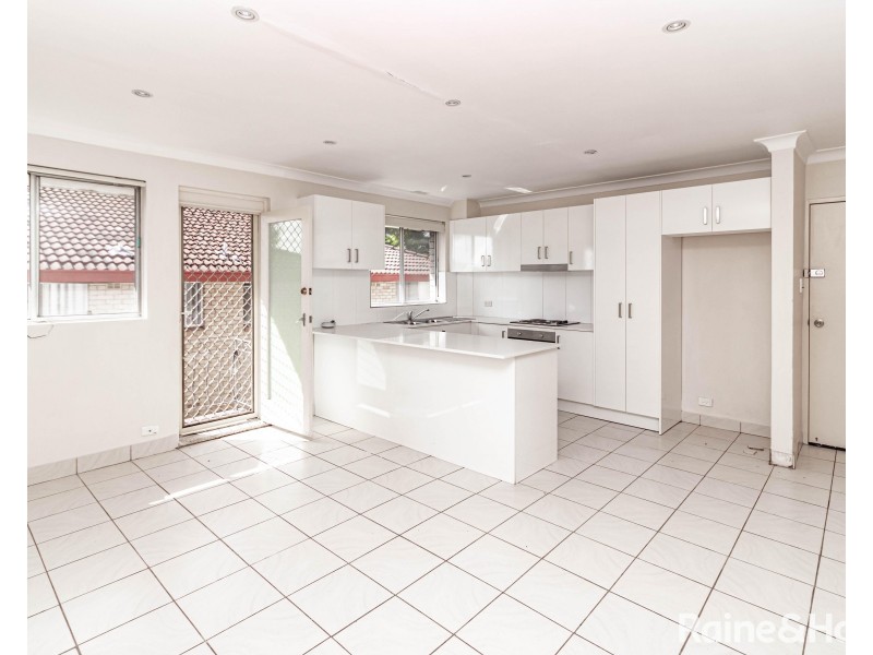 6/46 Birmingham Street, Merrylands NSW 2160