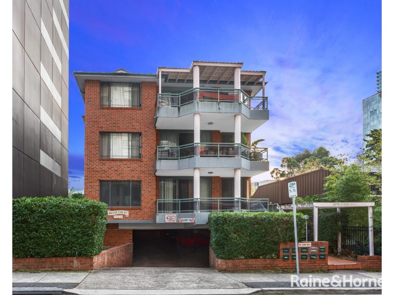4/13 Cowper Street, Parramatta NSW 2150