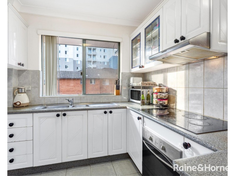 4/13 Cowper Street, Parramatta NSW 2150