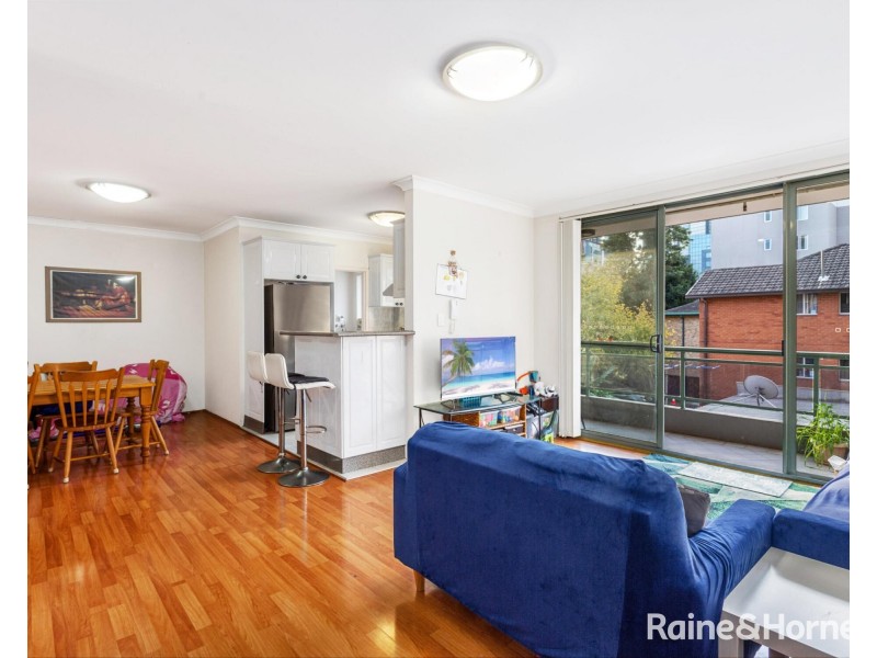 4/13 Cowper Street, Parramatta NSW 2150
