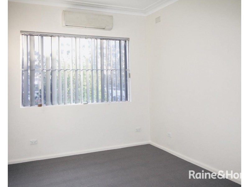 27A Sherwood Street, Northmead NSW 2152