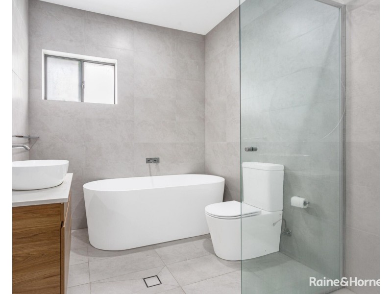 32A Lower Mount Street, Wentworthville NSW 2145