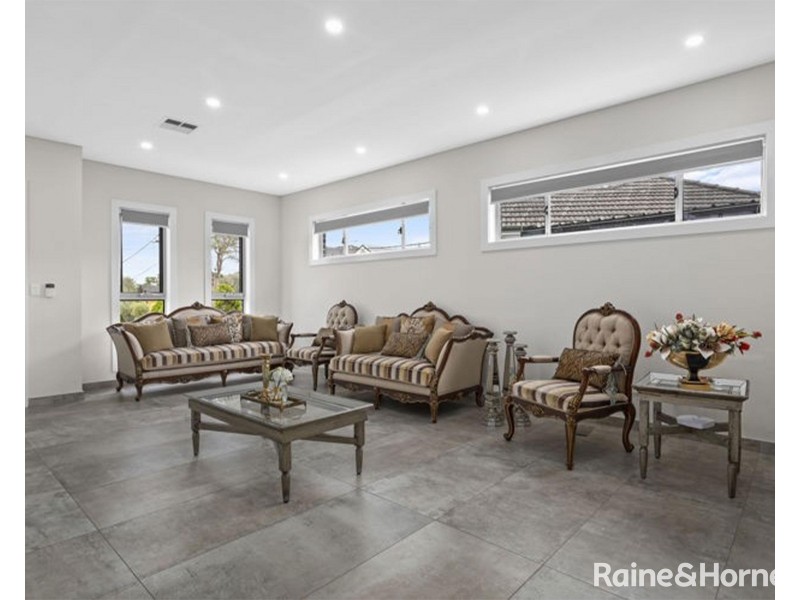 10a Grassmere Street, Guildford NSW 2161