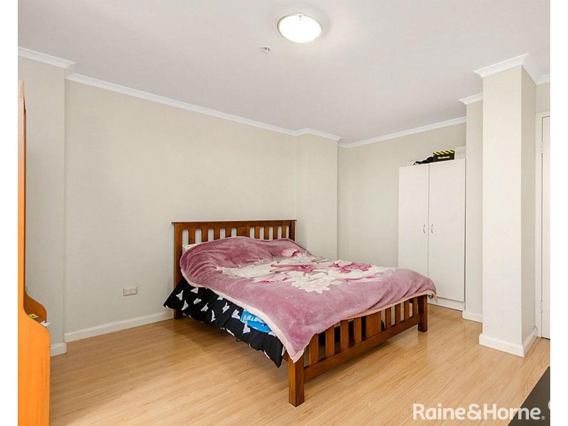 1109/91B Bridge Road, Westmead NSW 2145