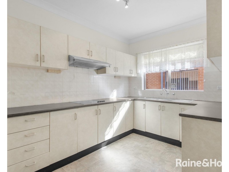 2/13 Stewart Street, Parramatta NSW 2150