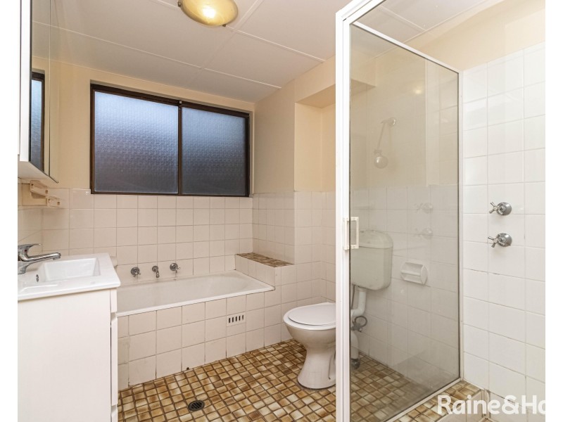 2/13-15 Helen Street, Westmead NSW 2145