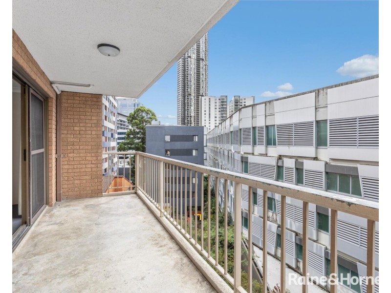 30/2 Charles Street, Parramatta NSW 2150