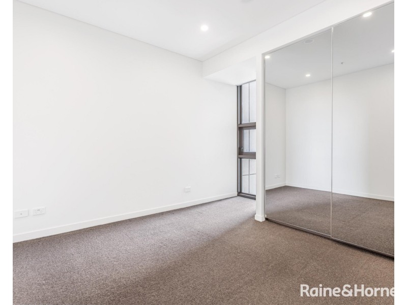 1711/12 Phillip Street, Parramatta NSW 2150