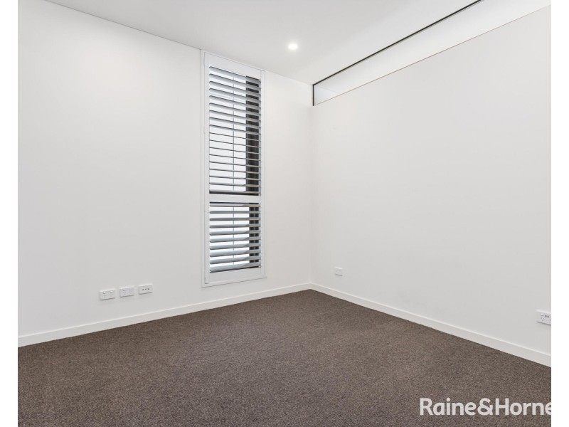 1711/12 Phillip Street, Parramatta NSW 2150