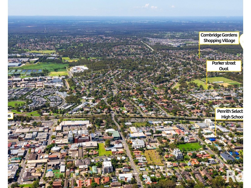 13 Barker Street, Cambridge Park NSW 2747