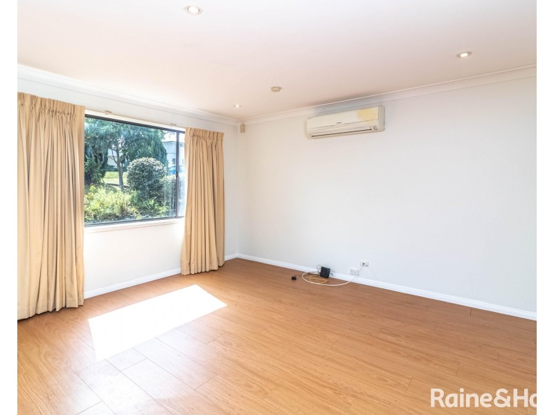 55 Joseph Banks Drive, Kings Langley NSW 2147