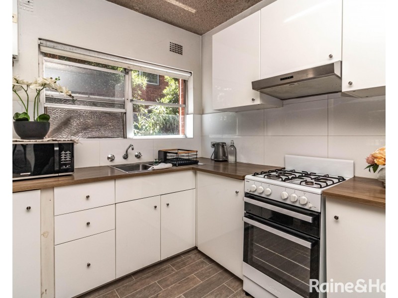 1/16 Pitt Street, Parramatta NSW 2150